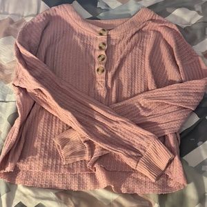 I’m selling a pink long sleeve shirt